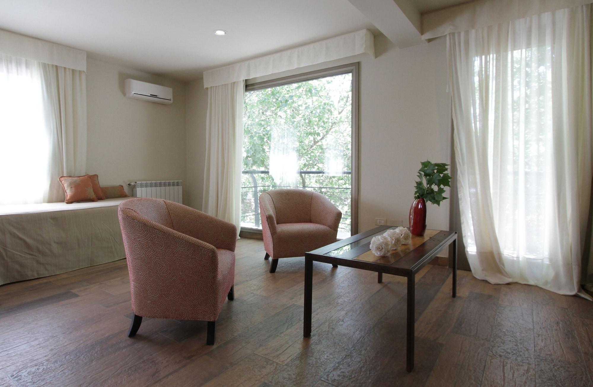 Plaza Paradiso Petit Hotel Chacras de Coria Ngoại thất bức ảnh