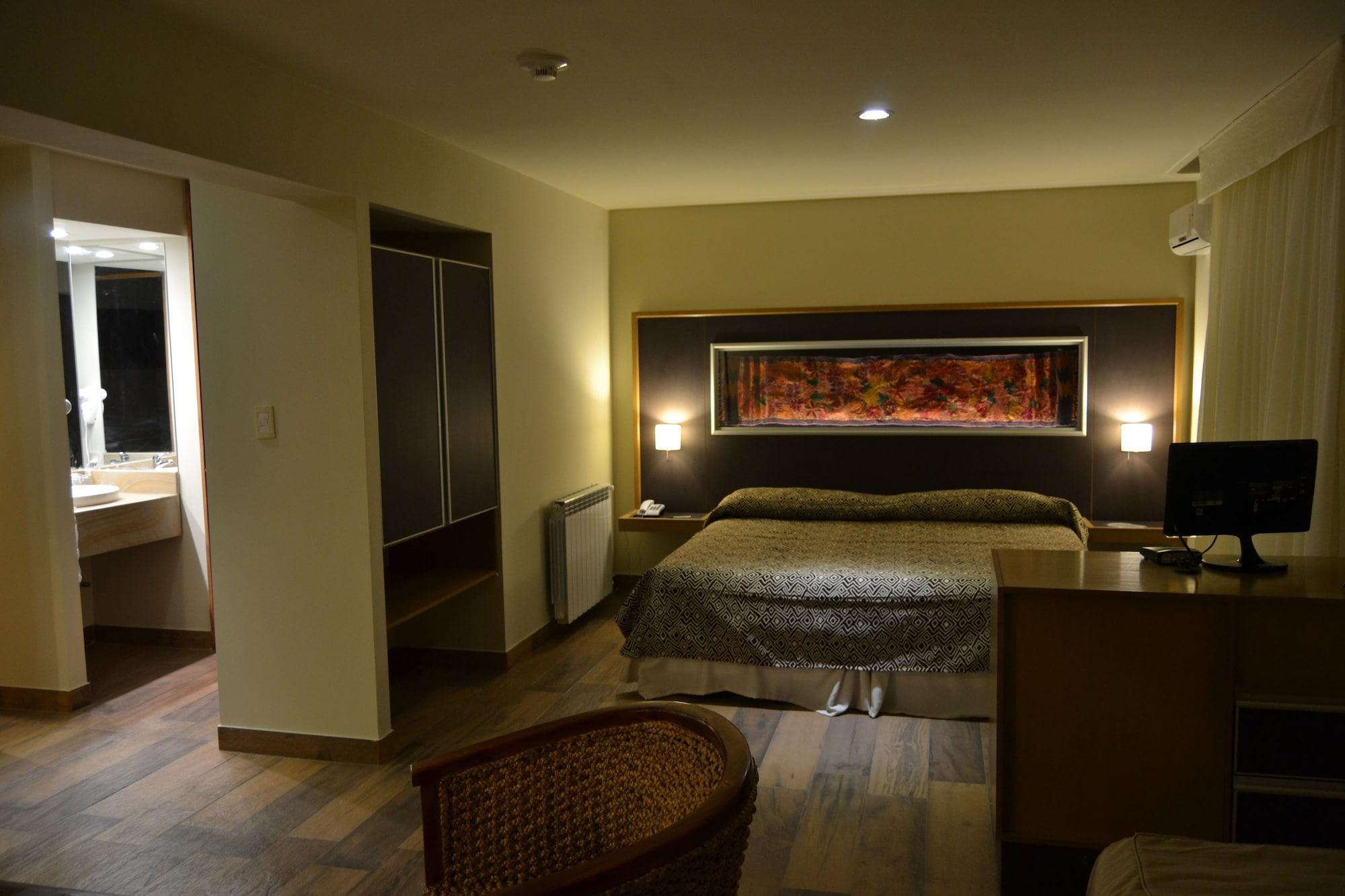 Plaza Paradiso Petit Hotel Chacras de Coria Ngoại thất bức ảnh