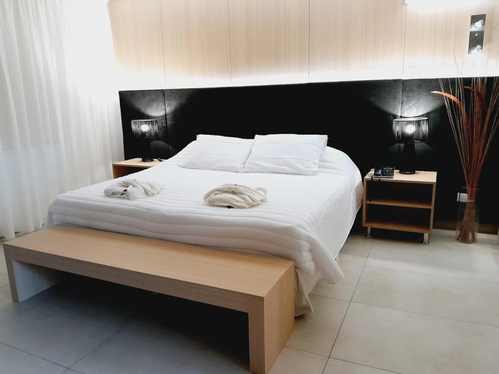 Plaza Paradiso Petit Hotel Chacras de Coria Ngoại thất bức ảnh